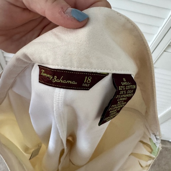 Tommy Bahama Golf Skort - Picture 4 of 4